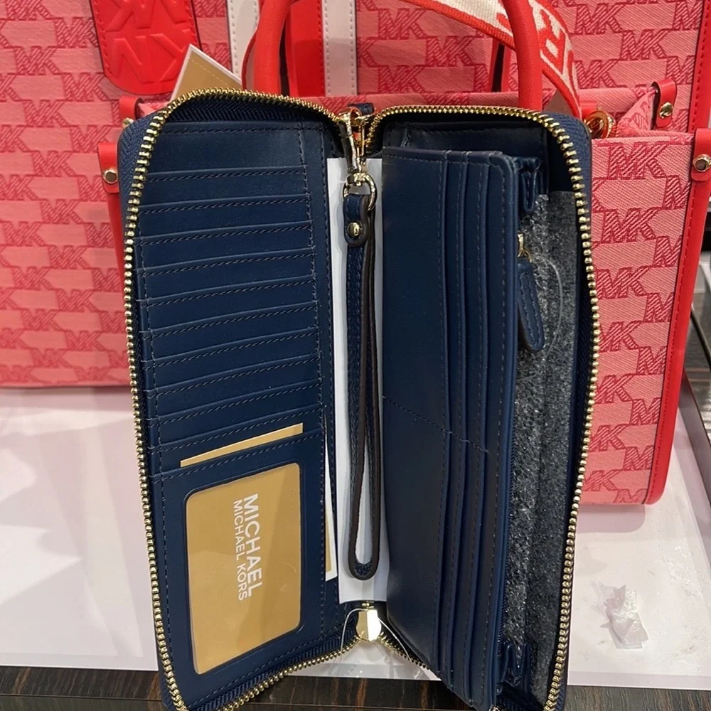 Michael Kors Jet Set Travel Large Travel CONTINENTAL  Navy